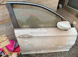 2016 Honda Accord Doors