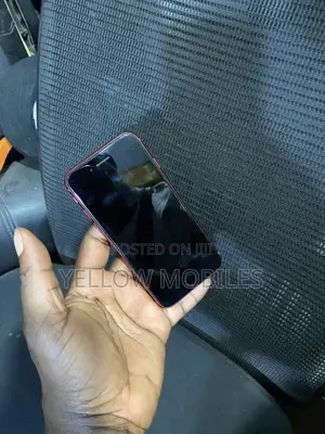 Apple iPhone SE (2020) 128 GB Red