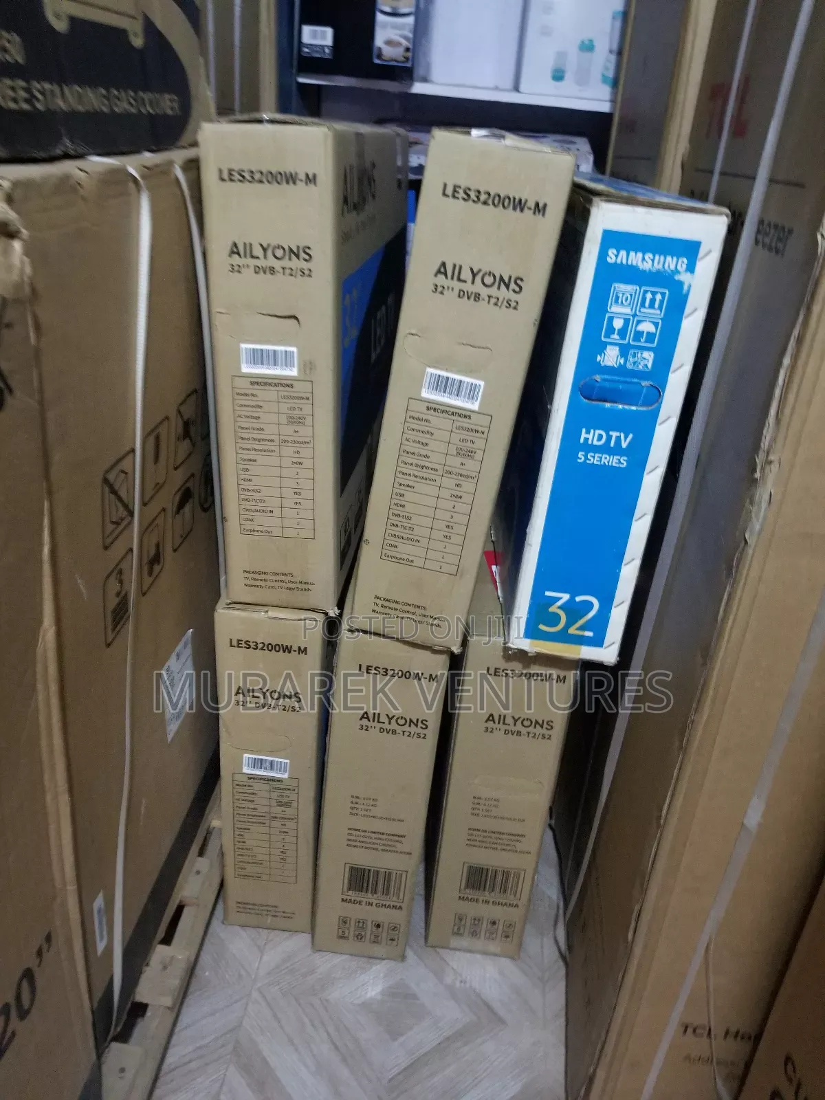 Ailyons 32inchs Digital Satellite Les3202w