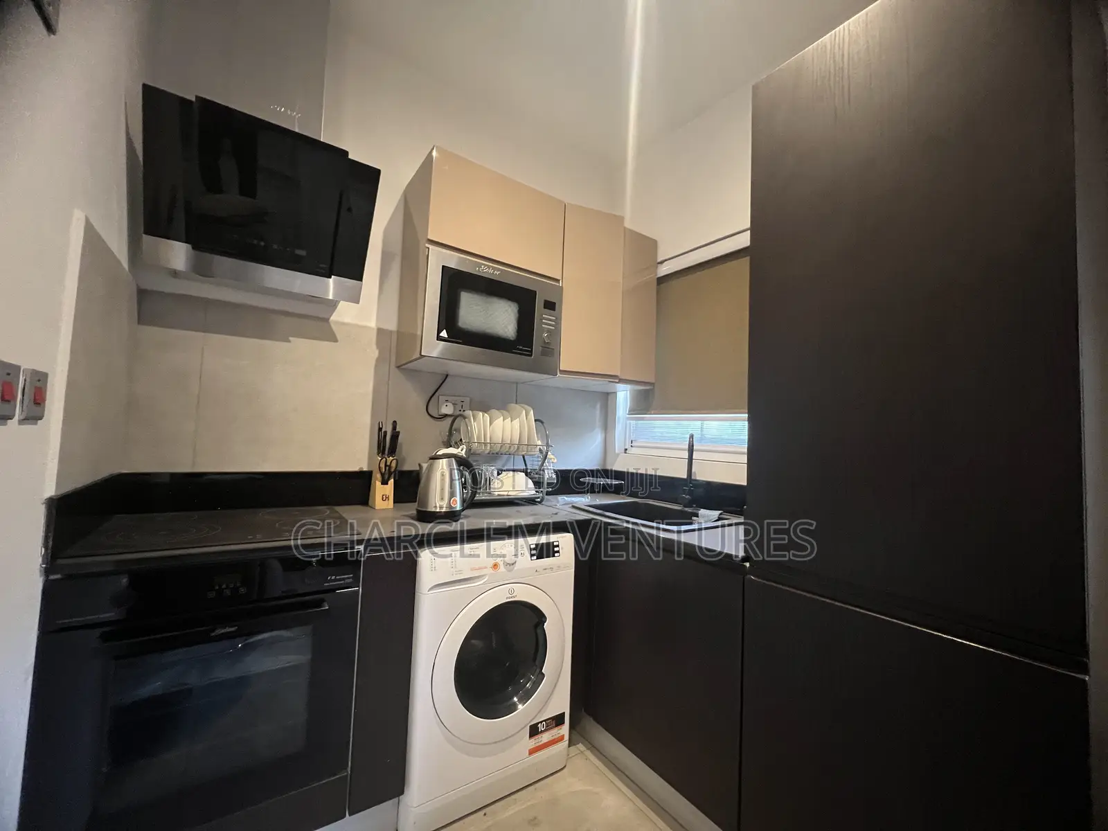 Furnished 1bdrm Apartment in Cantonment-A Few, Cantonments for sale