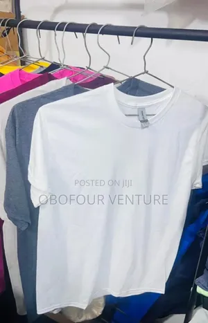 Gildan Unisex Plain T-Shirt Call or Whatsup Us