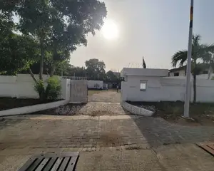 More Than 4 Plots Forsale at Cantonments for $2.5m