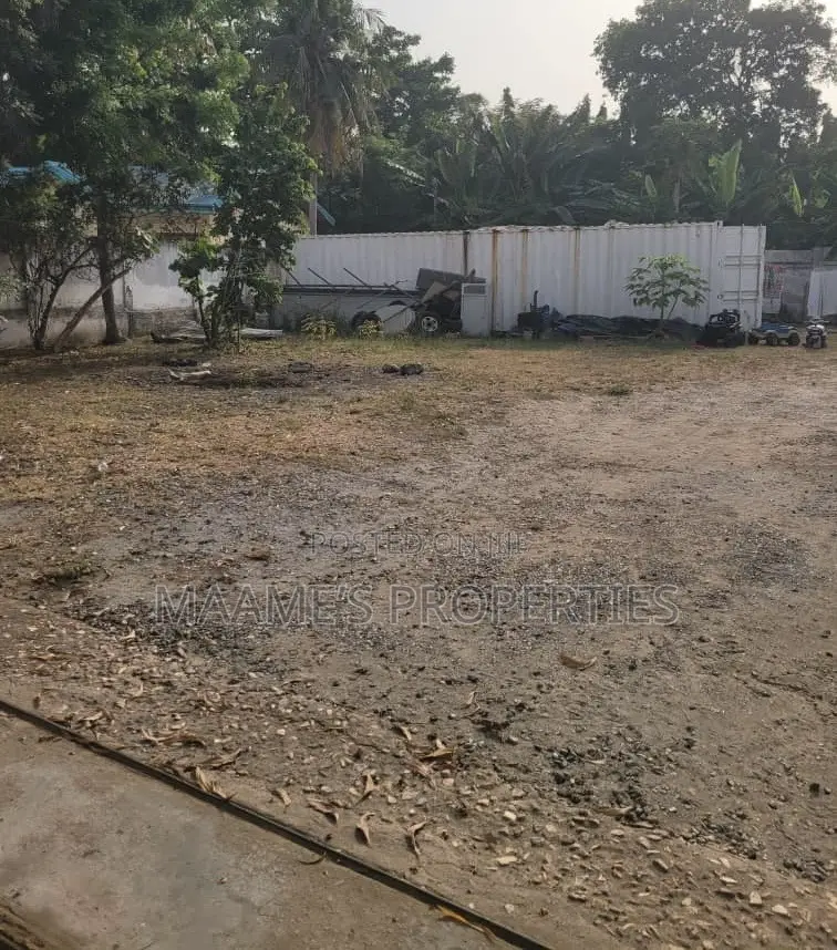 More Than 4 Plots Forsale at Cantonments for $2.5m