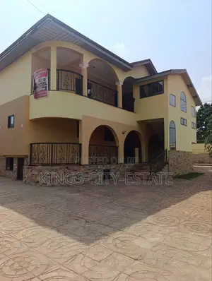 3bdrm Apartment in Atta-Mills, Ofankor for rent