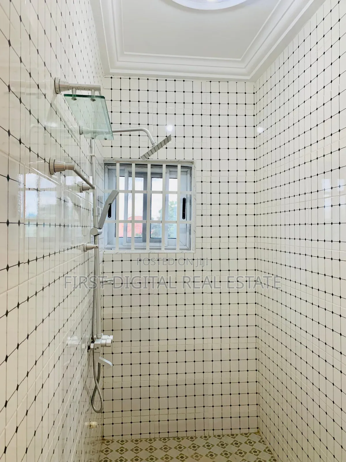 2 Bedroom Apartment for Rent Behind West Hills Redtop