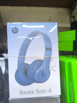 Beats Solo 4