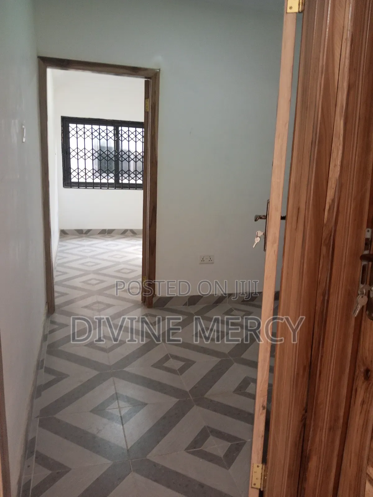 3bdrm Apartment in Offankor Kasoa, Awutu Senya East Municipal for rent