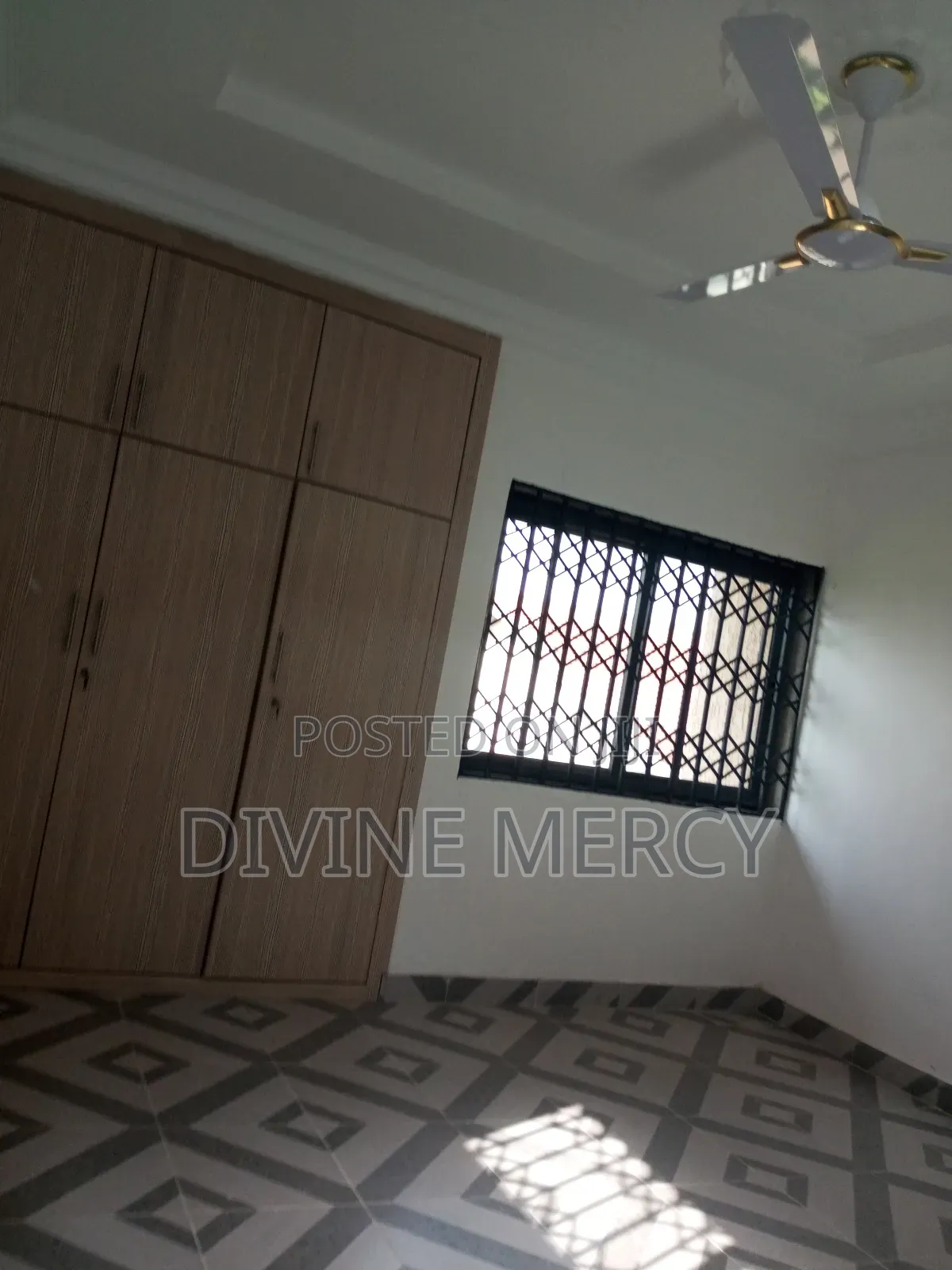 3bdrm Apartment in Offankor Kasoa, Awutu Senya East Municipal for rent