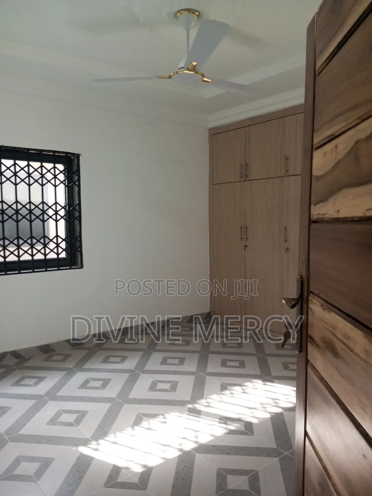 3bdrm Apartment in Offankor Kasoa, Awutu Senya East Municipal for rent