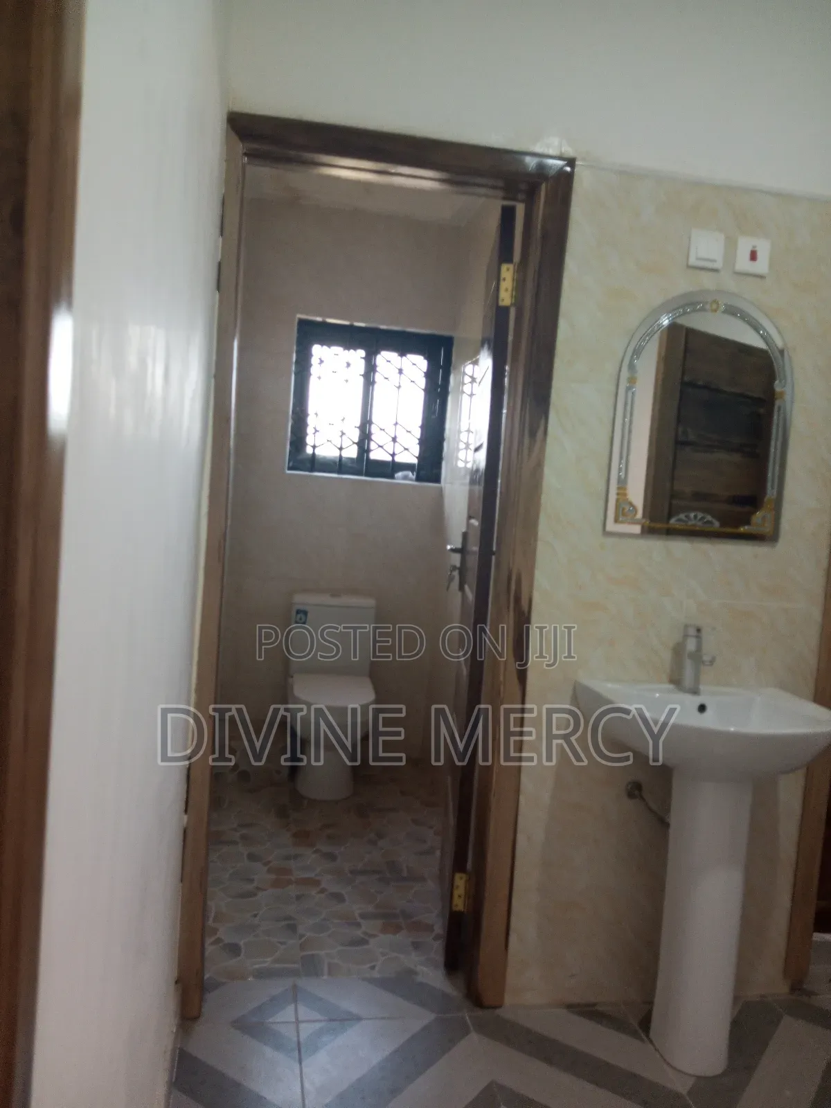 3bdrm Apartment in Offankor Kasoa, Awutu Senya East Municipal for rent