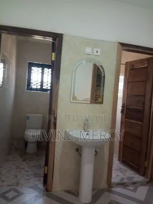 3bdrm Apartment in Offankor Kasoa, Awutu Senya East Municipal for rent