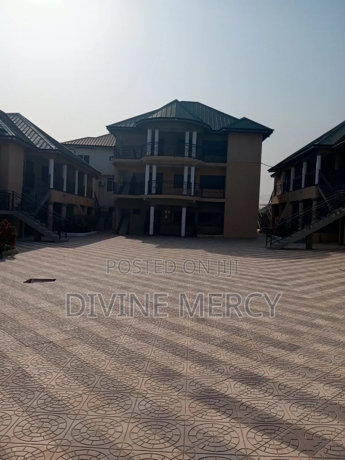 3bdrm Apartment in Offankor Kasoa, Awutu Senya East Municipal for rent