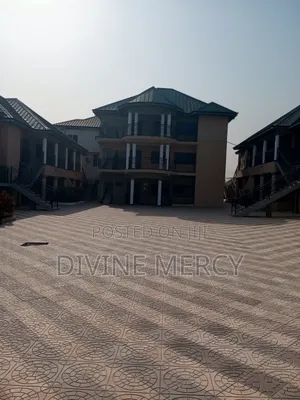 3bdrm Apartment in Offankor Kasoa, Awutu Senya East Municipal for rent