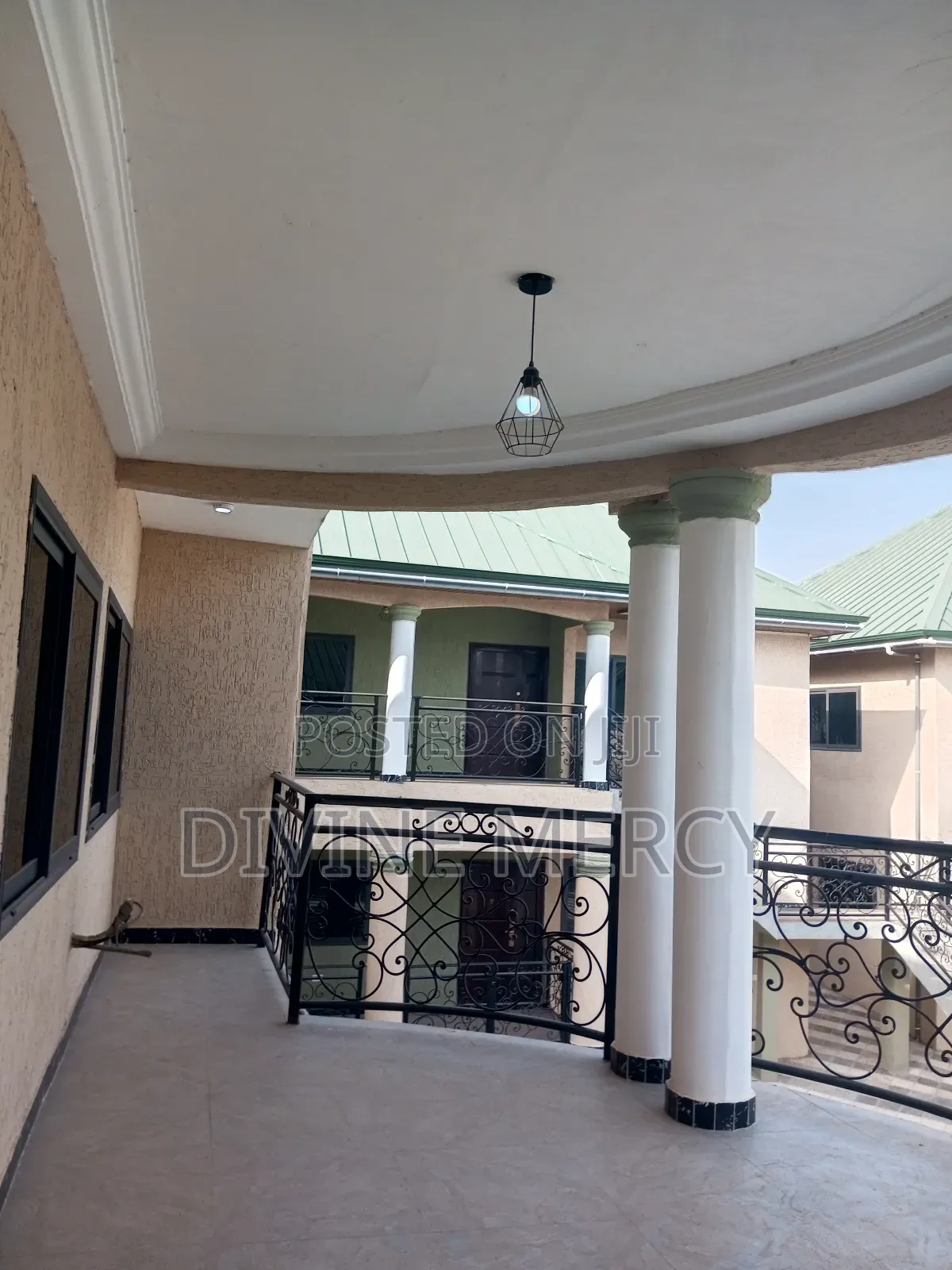 3bdrm Apartment in Offankor Kasoa, Awutu Senya East Municipal for rent