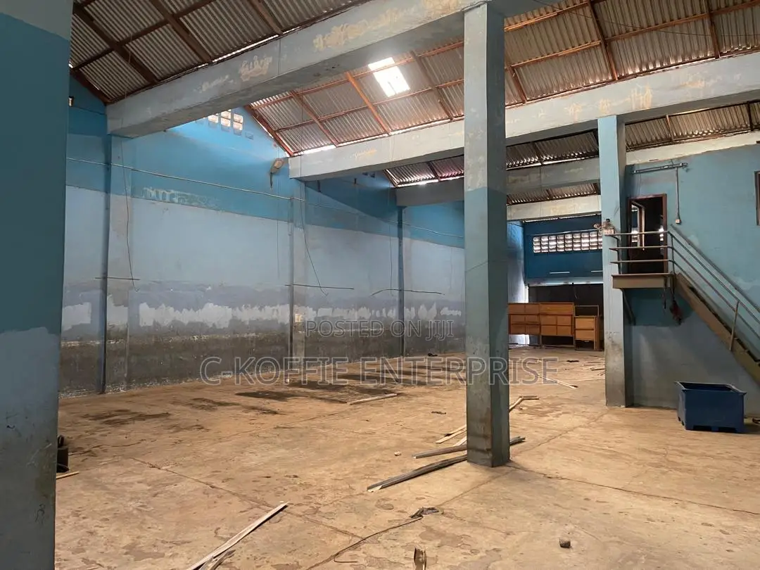 900 SQM WHRS Offices at Achimota for Rent