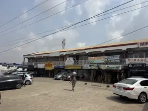 1 Acre Plot With Buildings for Sale at Dome Market