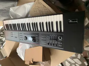 Roland Juno-Ds 61-Key Lightweight Synth-Action Keyboard