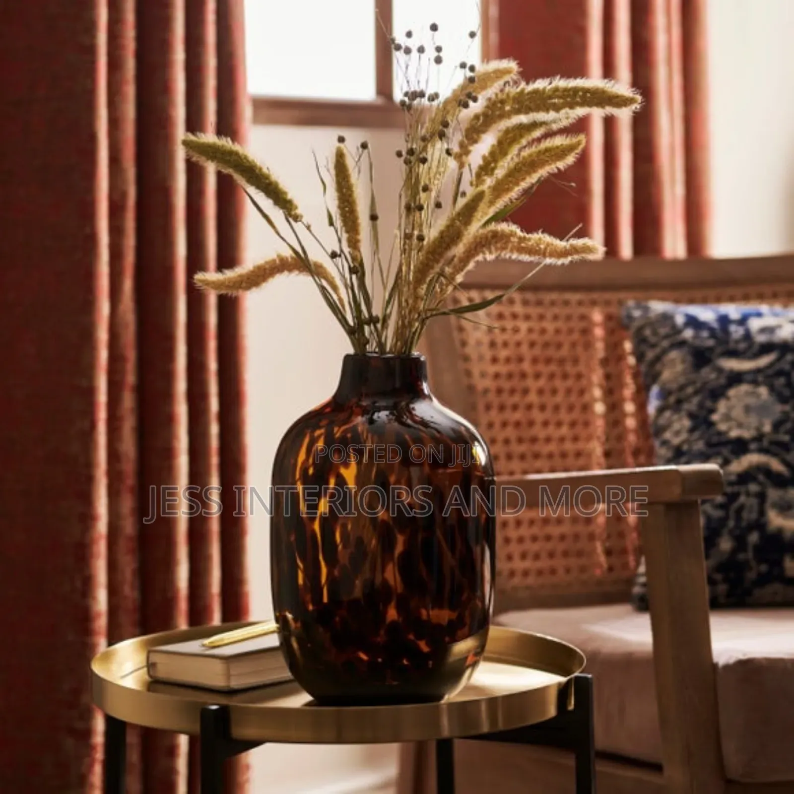 Vase (Tortoise Shell )