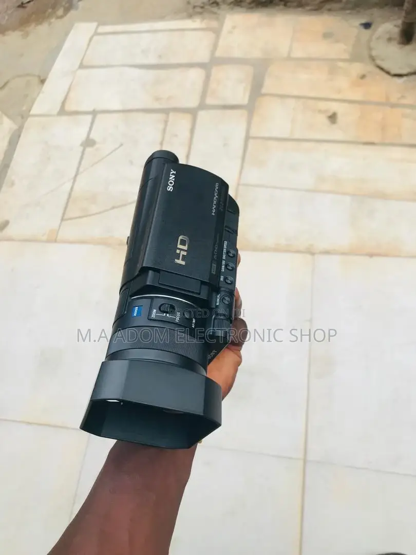 Sony HDR-AX35 Handycam - Capture Life's Adventures