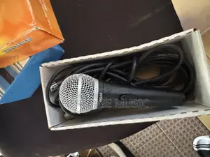 Shure PG58