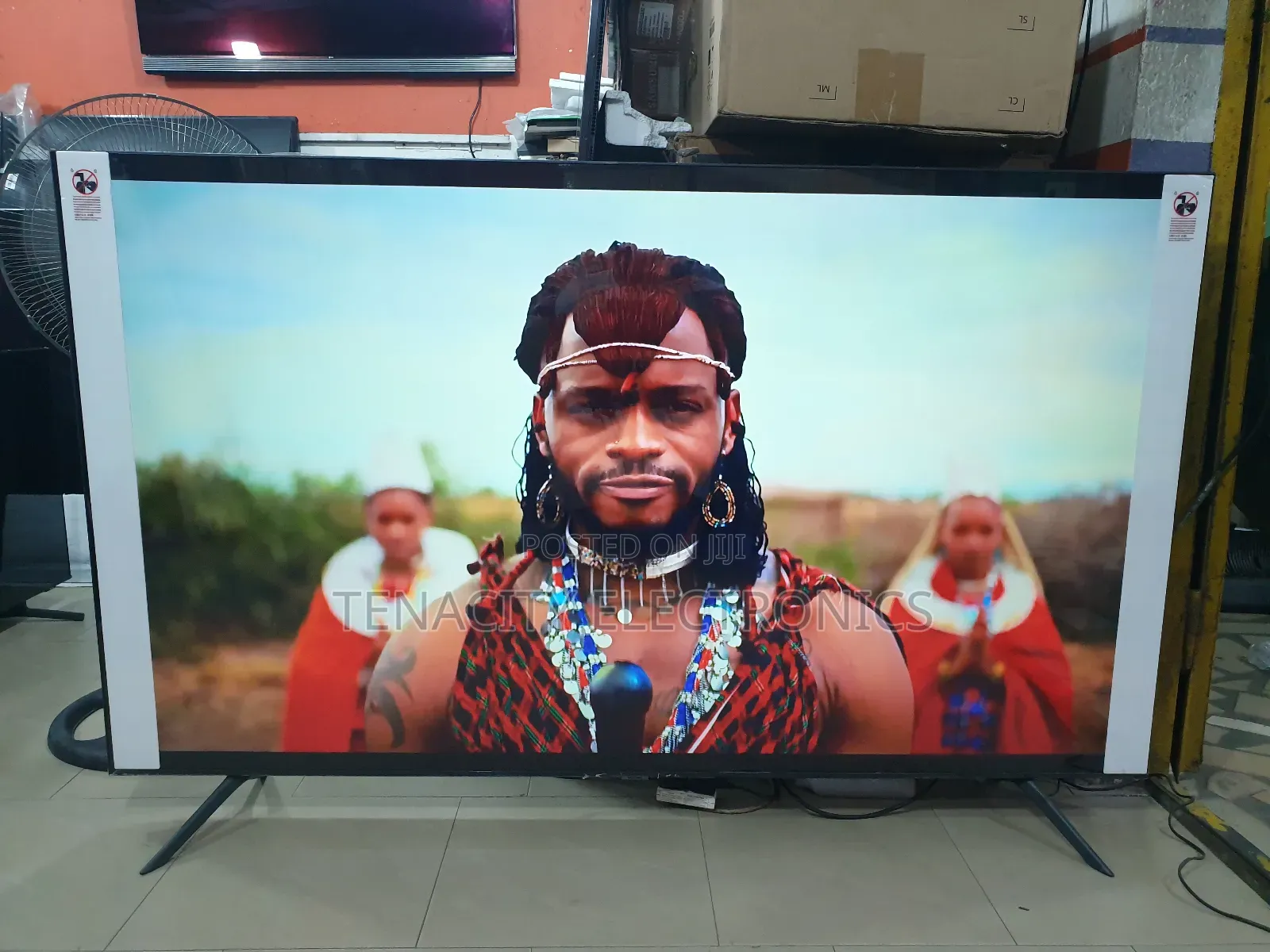 75"Crystal Uhd HDR Samsung Smart Satellite TV