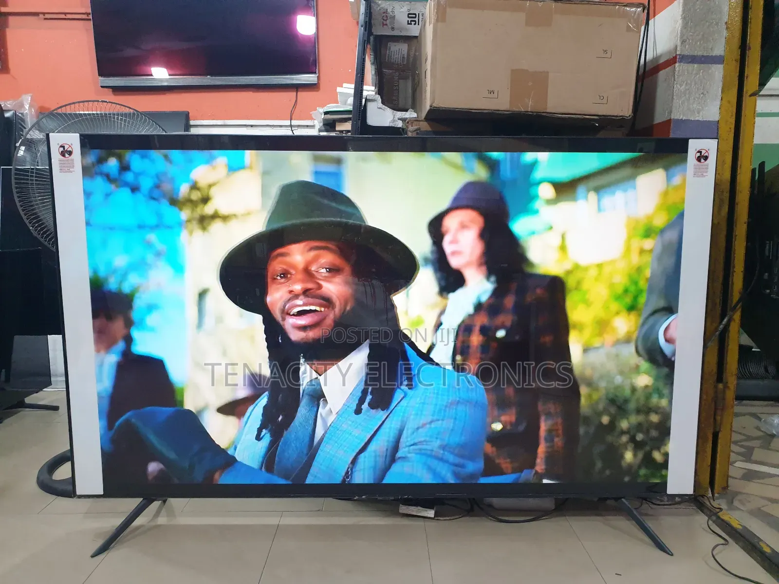75"Crystal Uhd HDR Samsung Smart Satellite TV