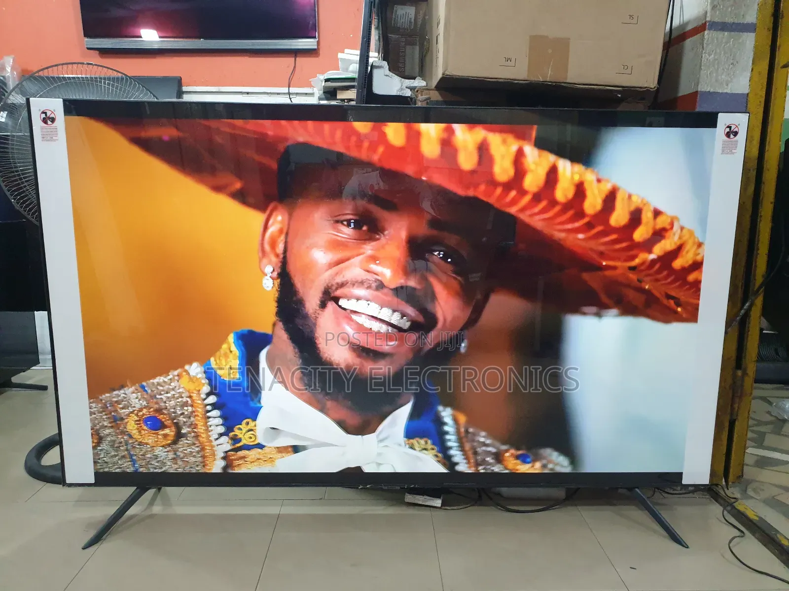 75"Crystal Uhd HDR Samsung Smart Satellite TV