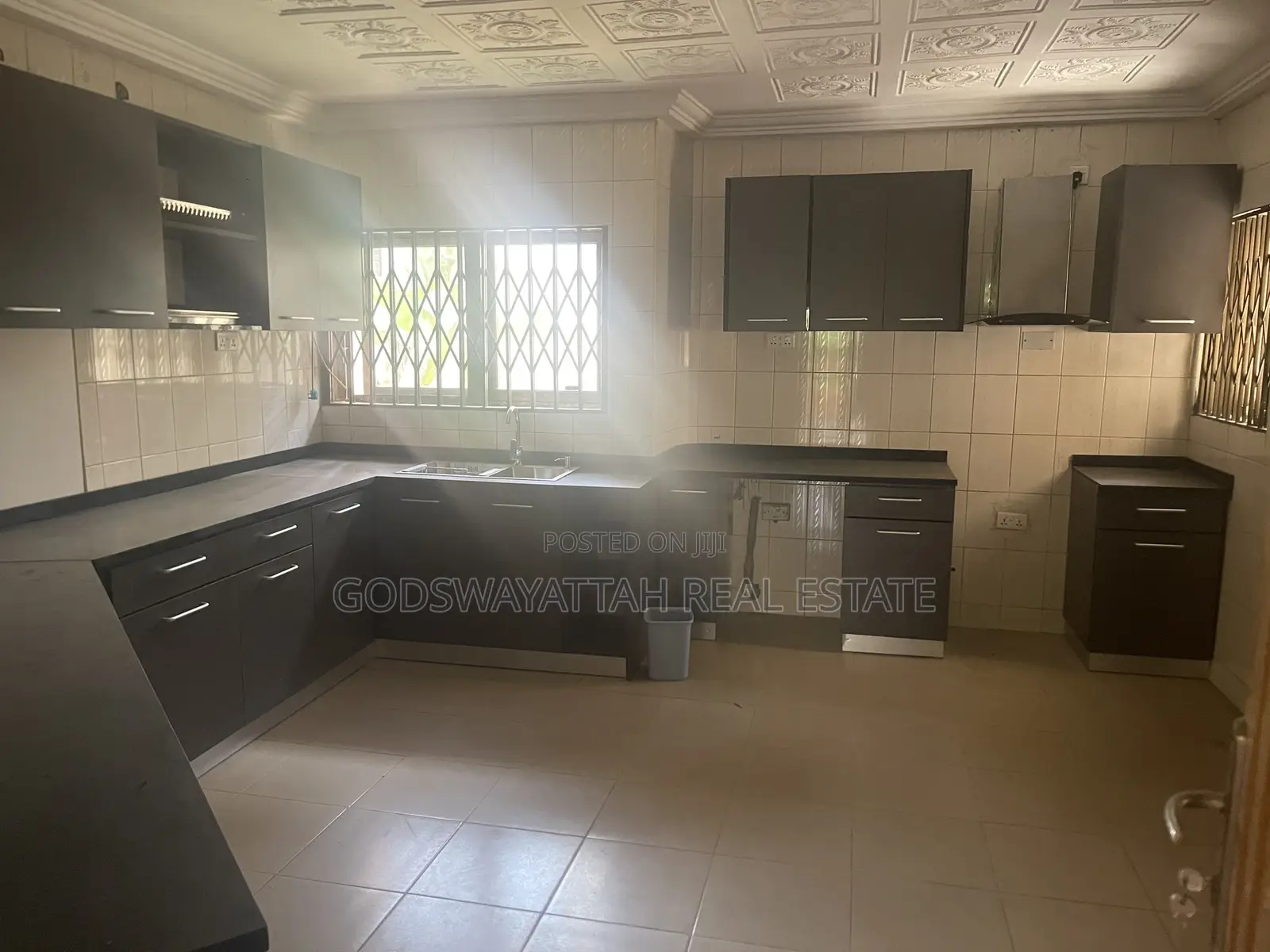 3bdrm Apartment in East Legon, Adjiriganor for rent