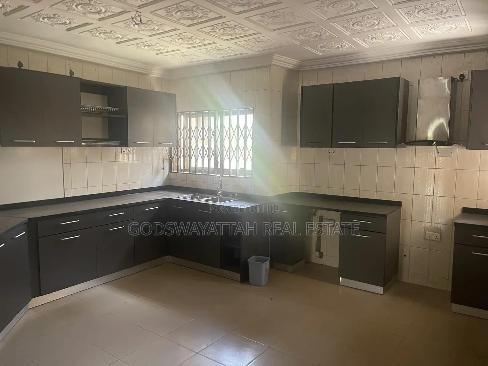 3bdrm Apartment in East Legon, Adjiriganor for rent
