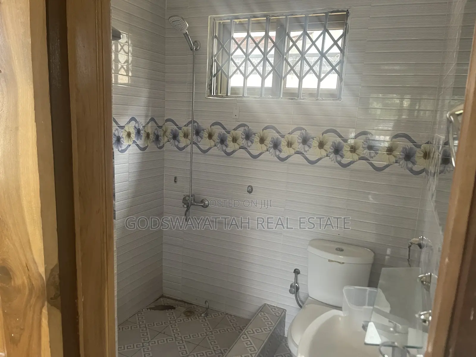 3bdrm Apartment in East Legon, Adjiriganor for rent