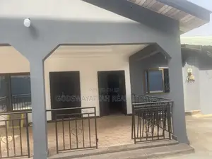 3bdrm House in East Legon, Adjiriganor for rent