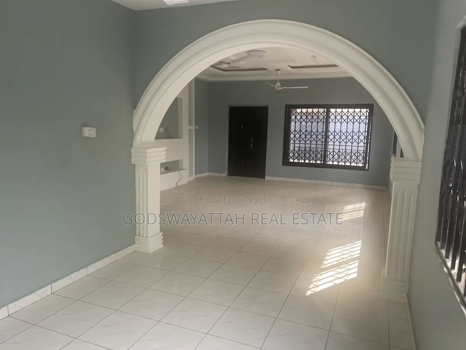 3bdrm House in East Legon, Adjiriganor for rent