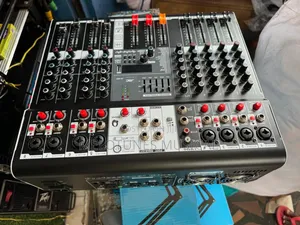 JAC JR-8 8channel Powered Mixer