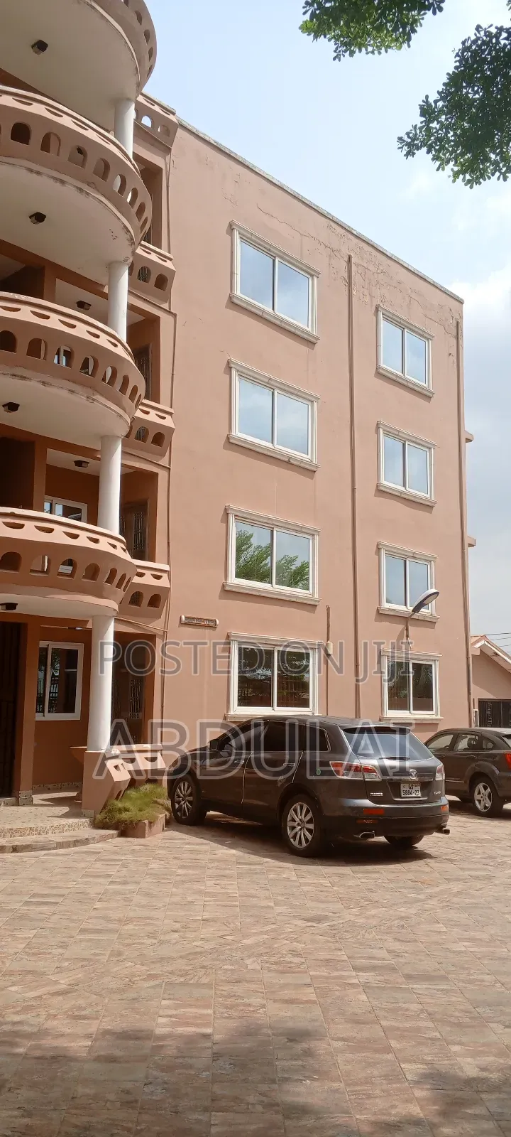 2bdrm Apartment in Abdulai Property, Pillar 2 for rent