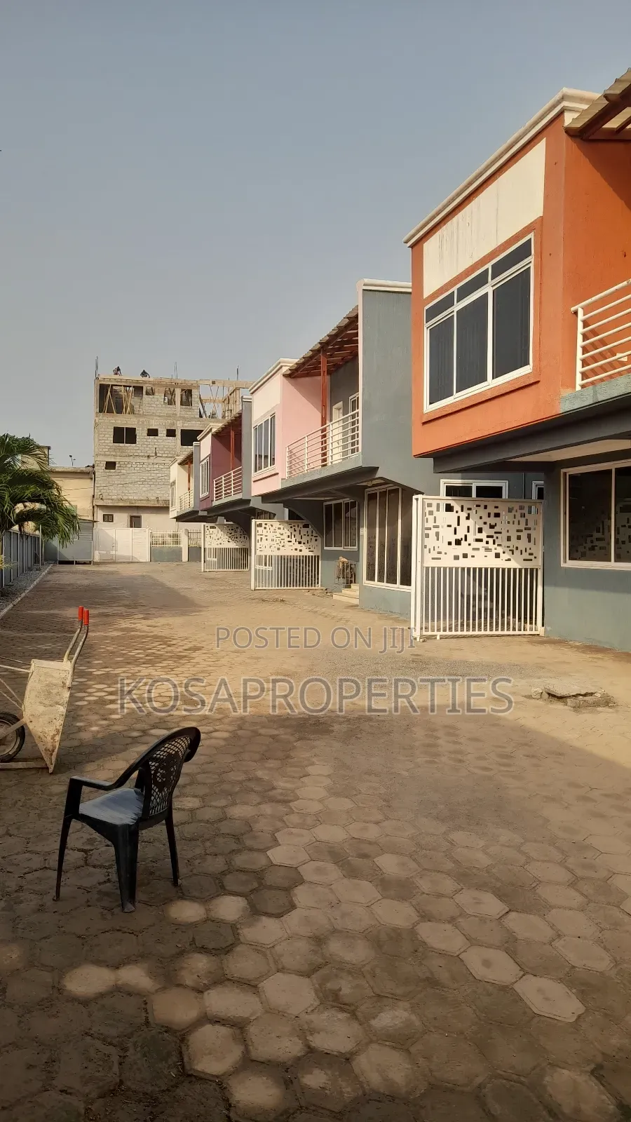 4bdrm House in Oyarifa High Tension for sale
