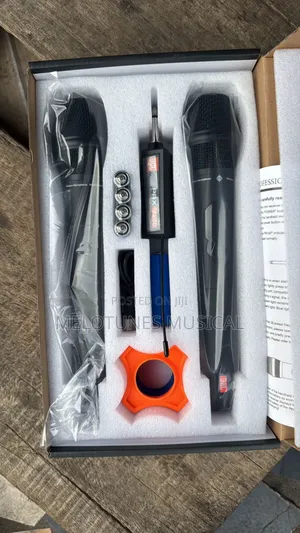JBL Wireless Two Microphone System With Dual-Cha Receiver