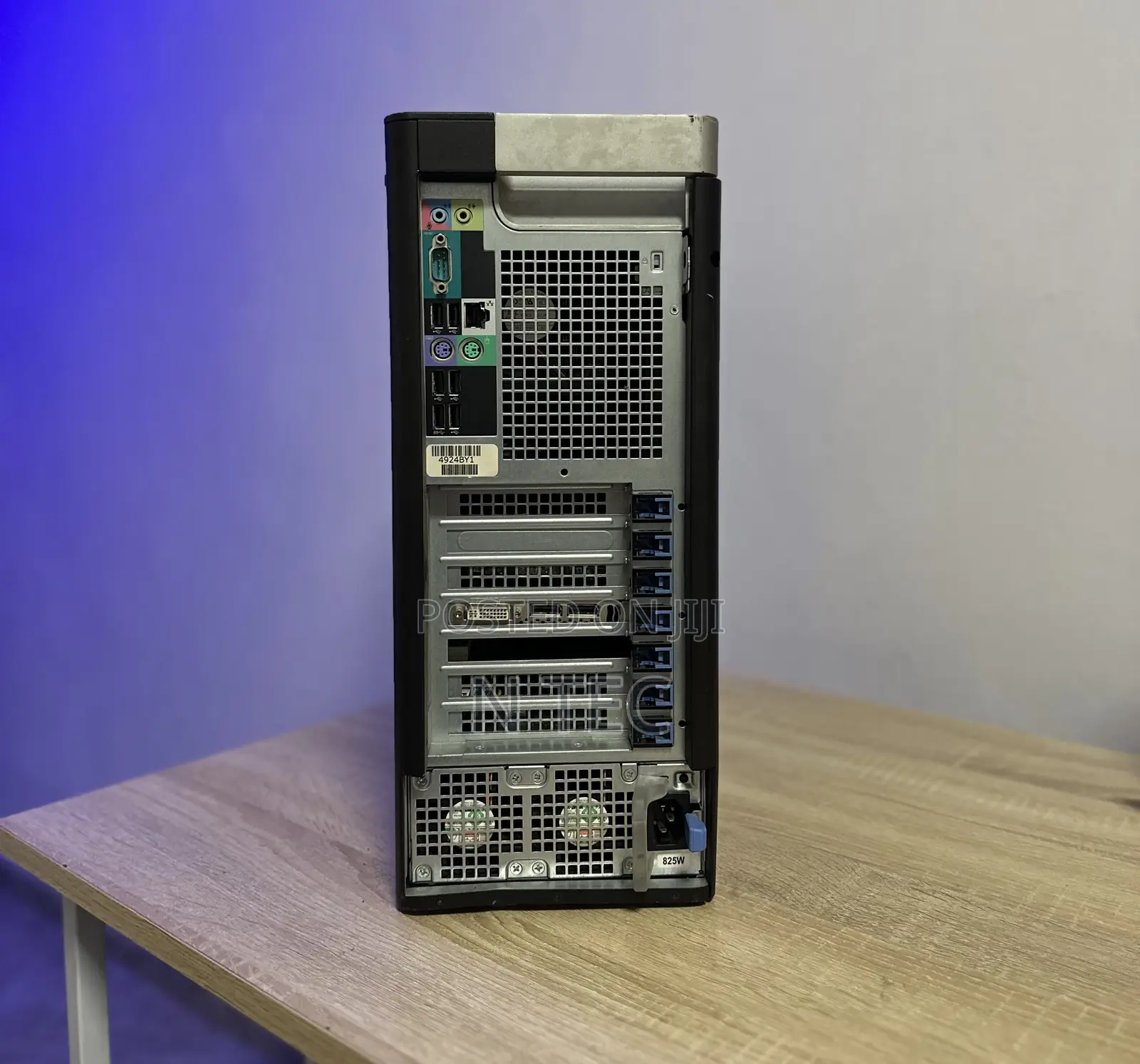 Desktop Computer Dell Precision 5720 24GB Intel Xeon HDD 2T