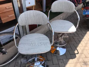 Quality Bar High Stool (Pair)