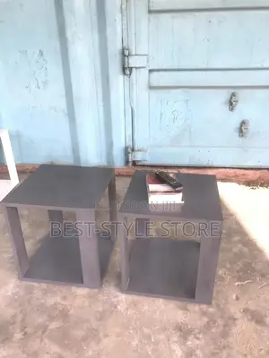 Side/Coffee Table