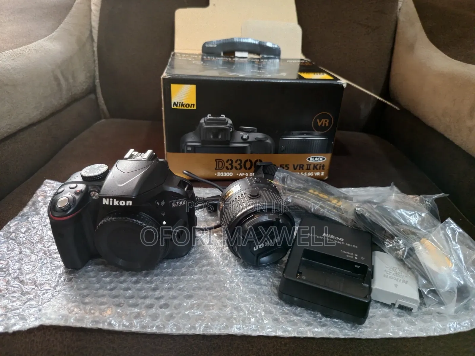 Nikon D3300 DSLR Camera (24.1mp, 3inch LCD)-black