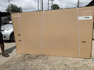 Perfectly Samsung 98′′ Crystal UHD Smart Tv 98DU9000