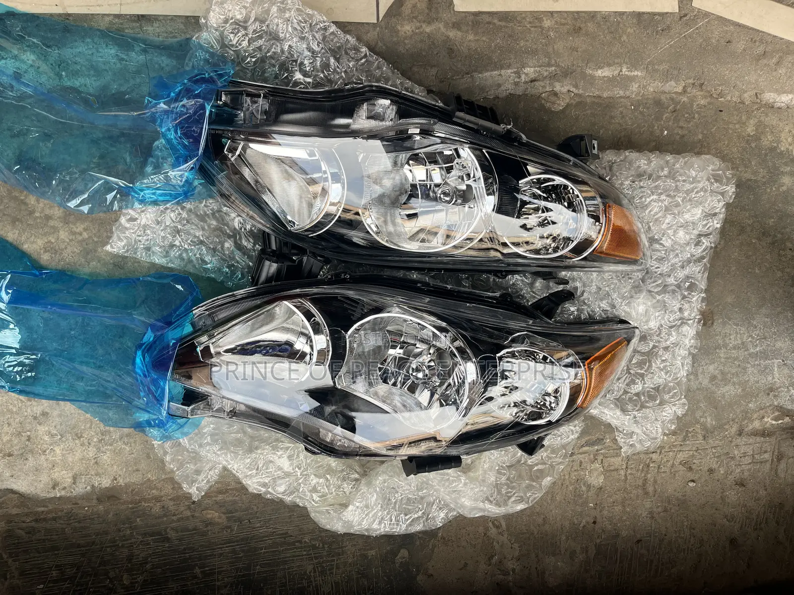 Toyota Corolla 2012 2013 Black Headlight or Lamp