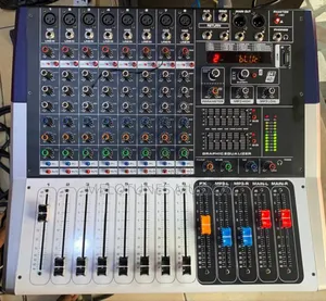 Yamaha KV80 8-Channel Powered Mixer