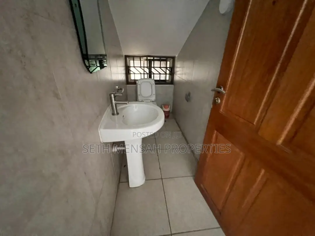 Furnished 3bdrm House in Skm, Ridge for rent