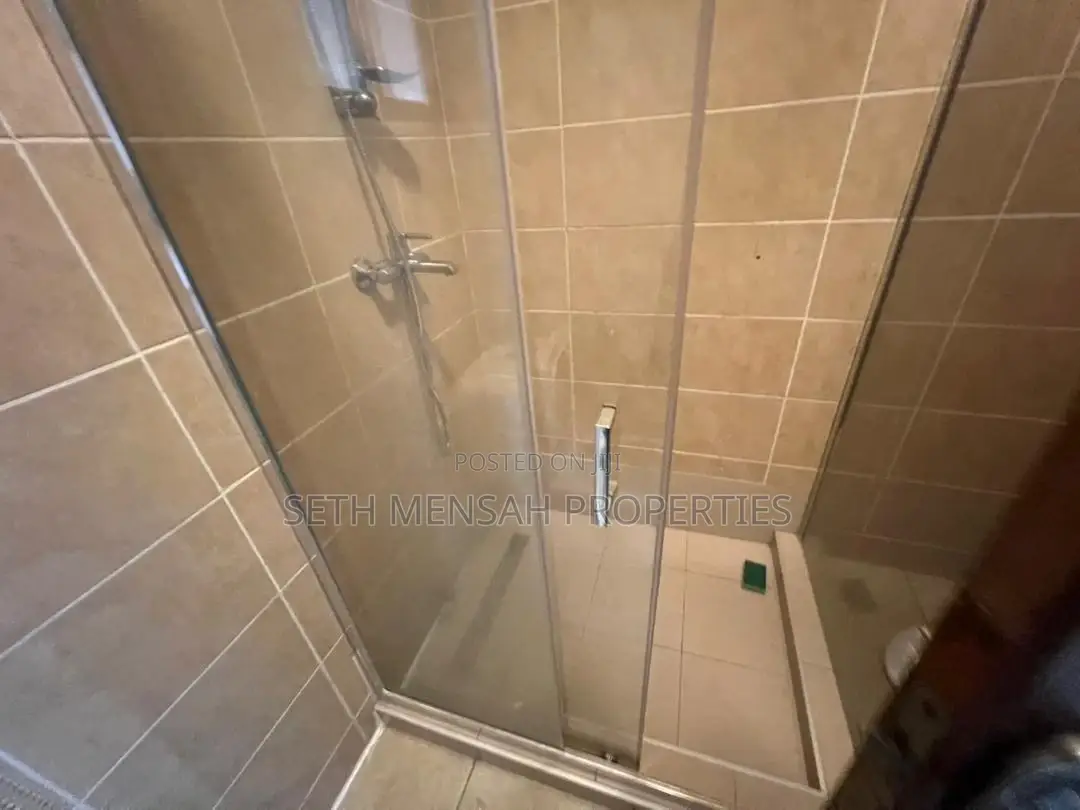 3bdrm House in Skm, Cantonments for rent