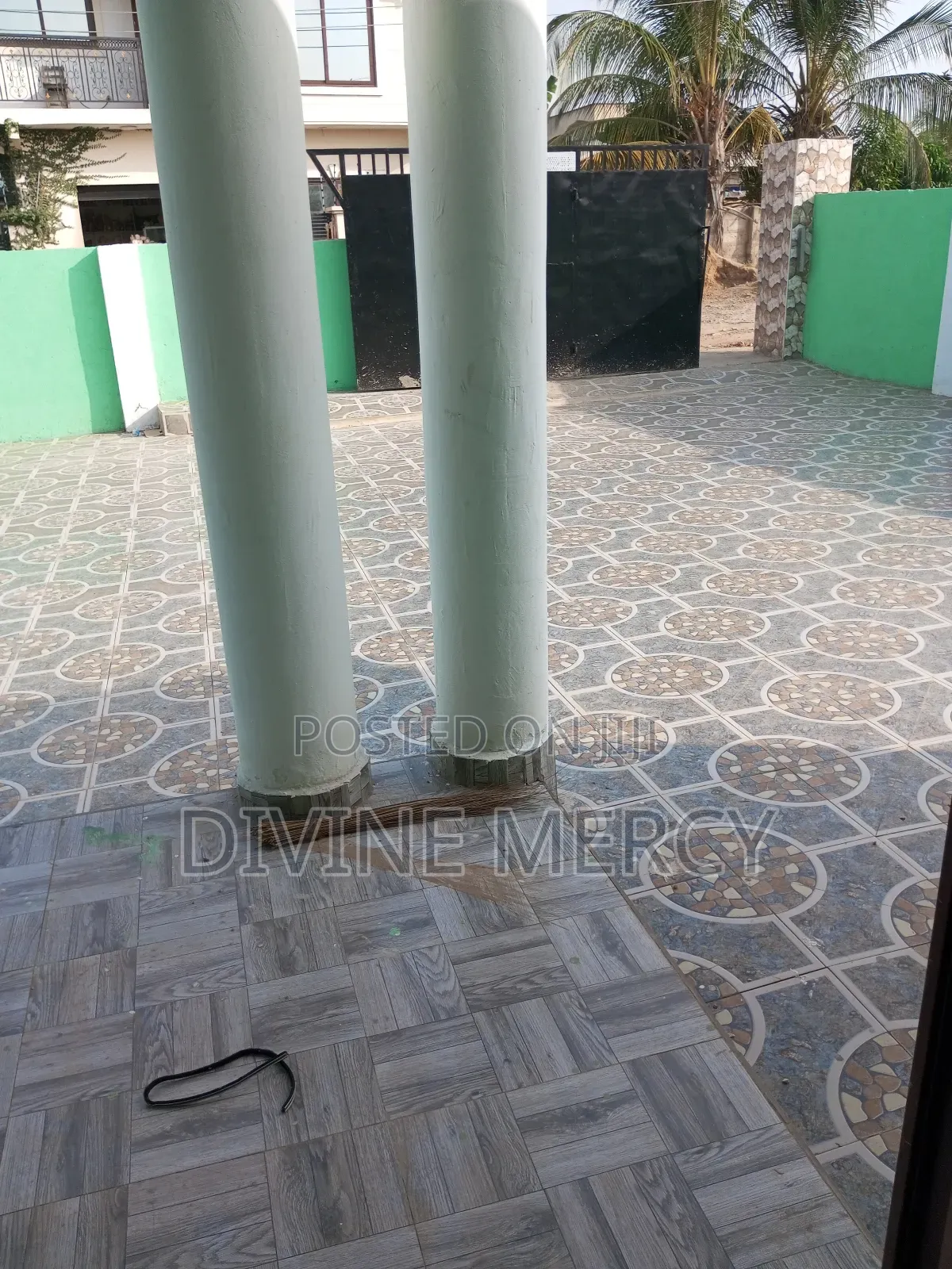 3bdrm Bungalow in Green Estate, Awutu Senya East Municipal for rent