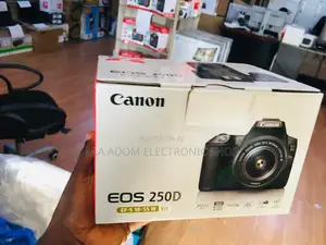 Canon EOS 250D Camera With Bluetooth-Excellent Condition