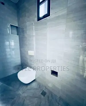 4bdrm House in 1Mill, East Legon for sale