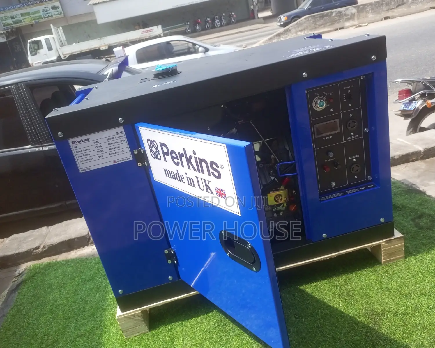 Authentic Blue Door Perkins Generator 15kva 1650w 230v by UK