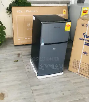 Super Cooling Pearl Double Door Electric Table Top Fridge.